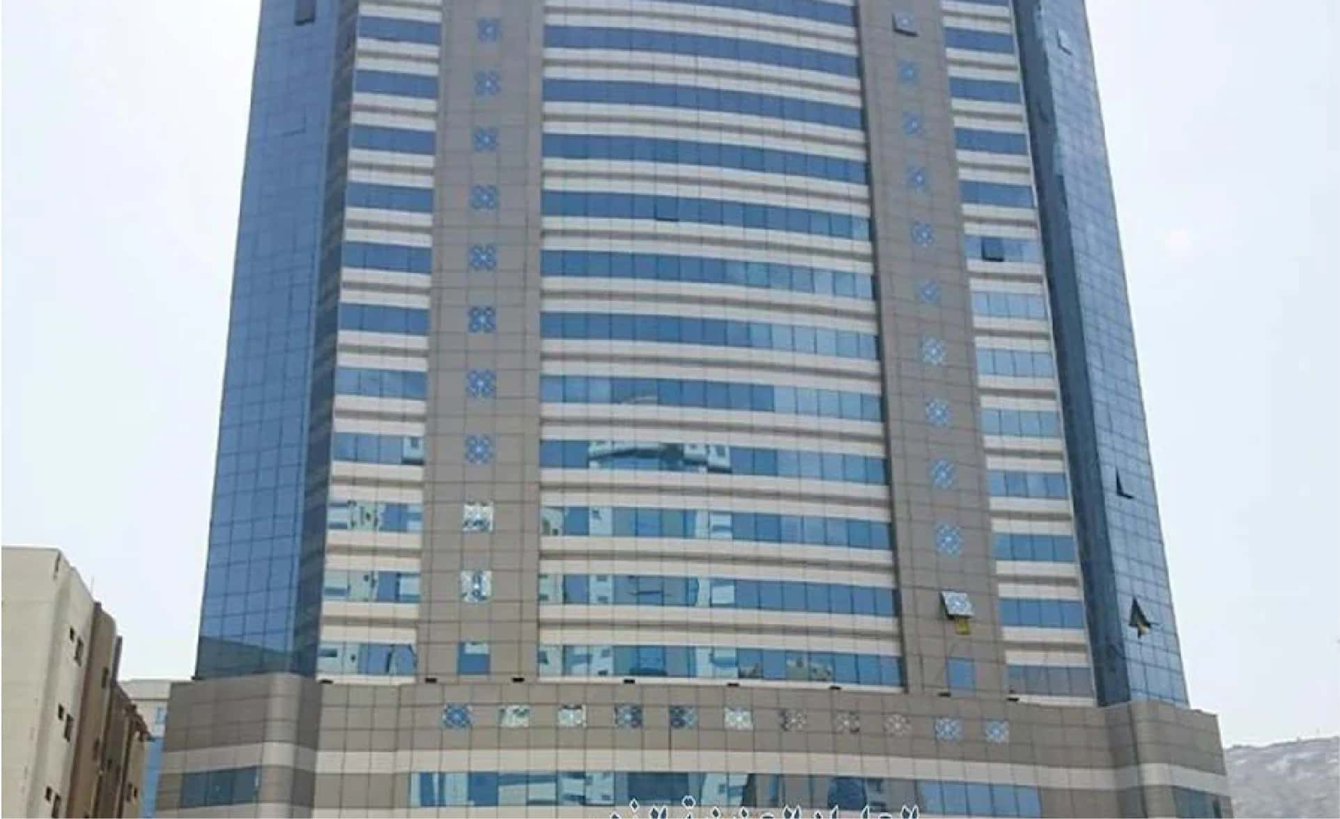 Olayan Golden — photo 1